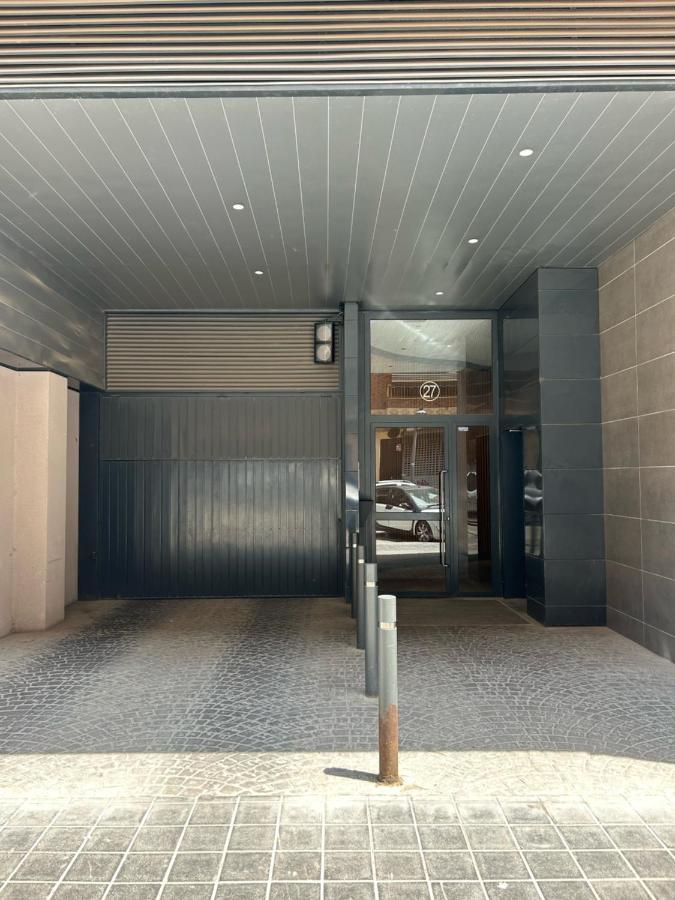 Hogar Moderno Cerca De Casco Antiguo De Valencia Apartment Luaran gambar