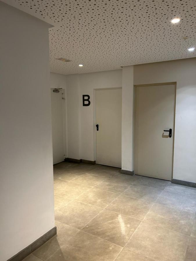 Hogar Moderno Cerca De Casco Antiguo De Valencia Apartment Luaran gambar