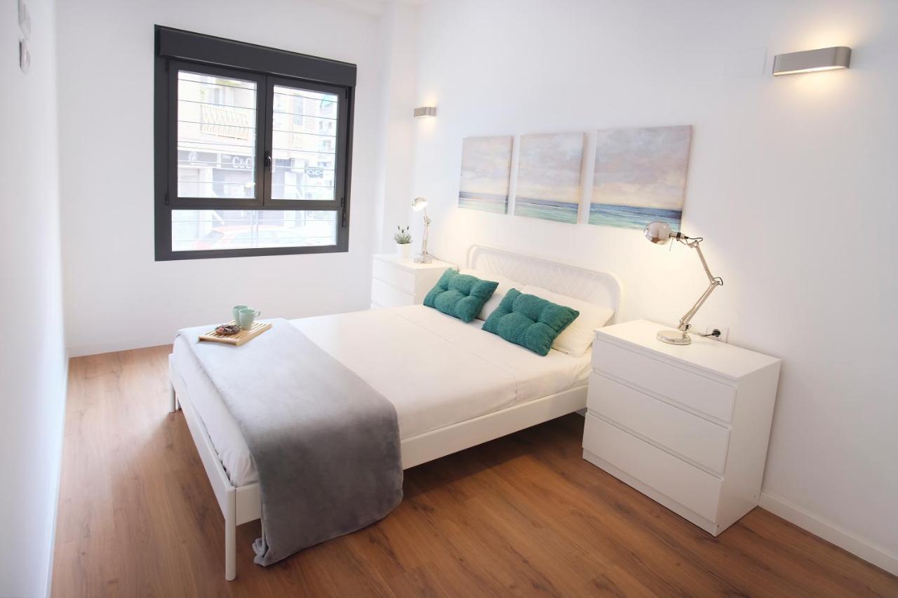 Hogar Moderno Cerca De Casco Antiguo De Valencia Apartment Luaran gambar
